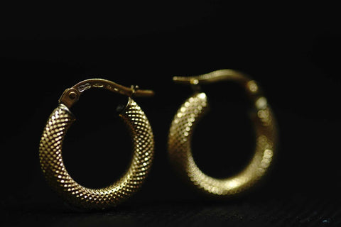 Andrée 18k Yellow Gold Hoop Earrings