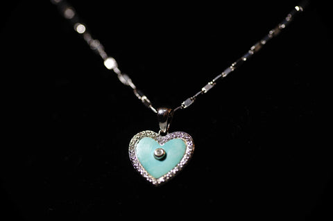 Henritette 18k White Gold Heart Pendant and 14K White Gold Necklace Set