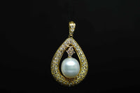 Anatole 18K Yellow Gold White South Sea Pearl Pendant