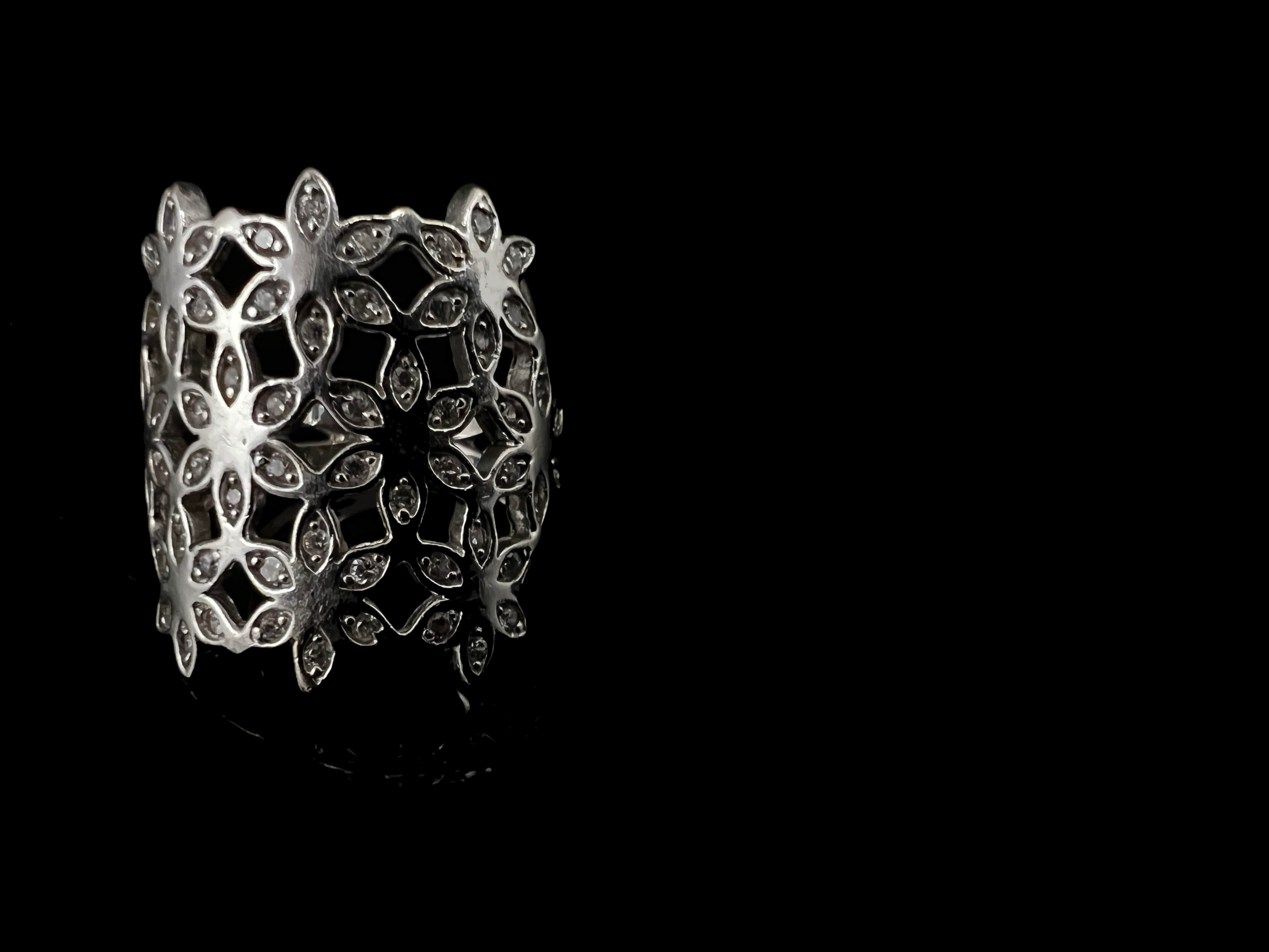 Belle 14k White Gold Filigree Ring