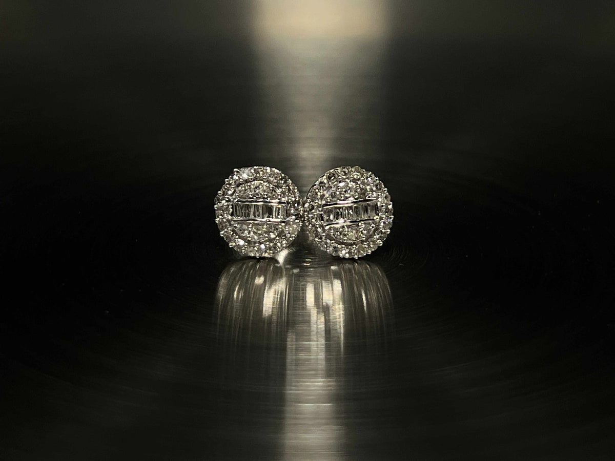 Yui 0.30-Carat Diamond Stud Earrings Set in Cluster Design Set  in 18K White Gold