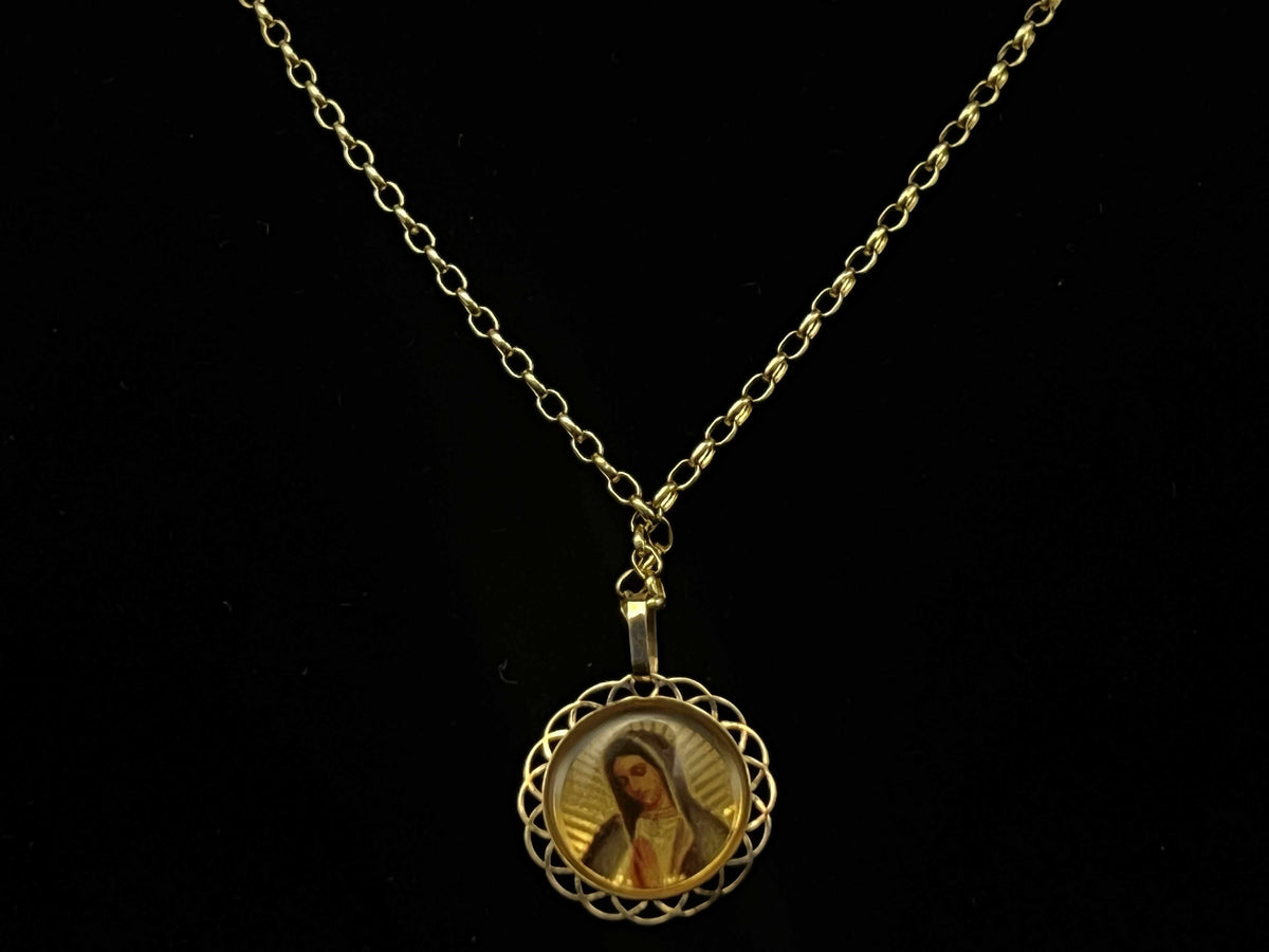 Evelyn 18K Yellow Gold Pendant