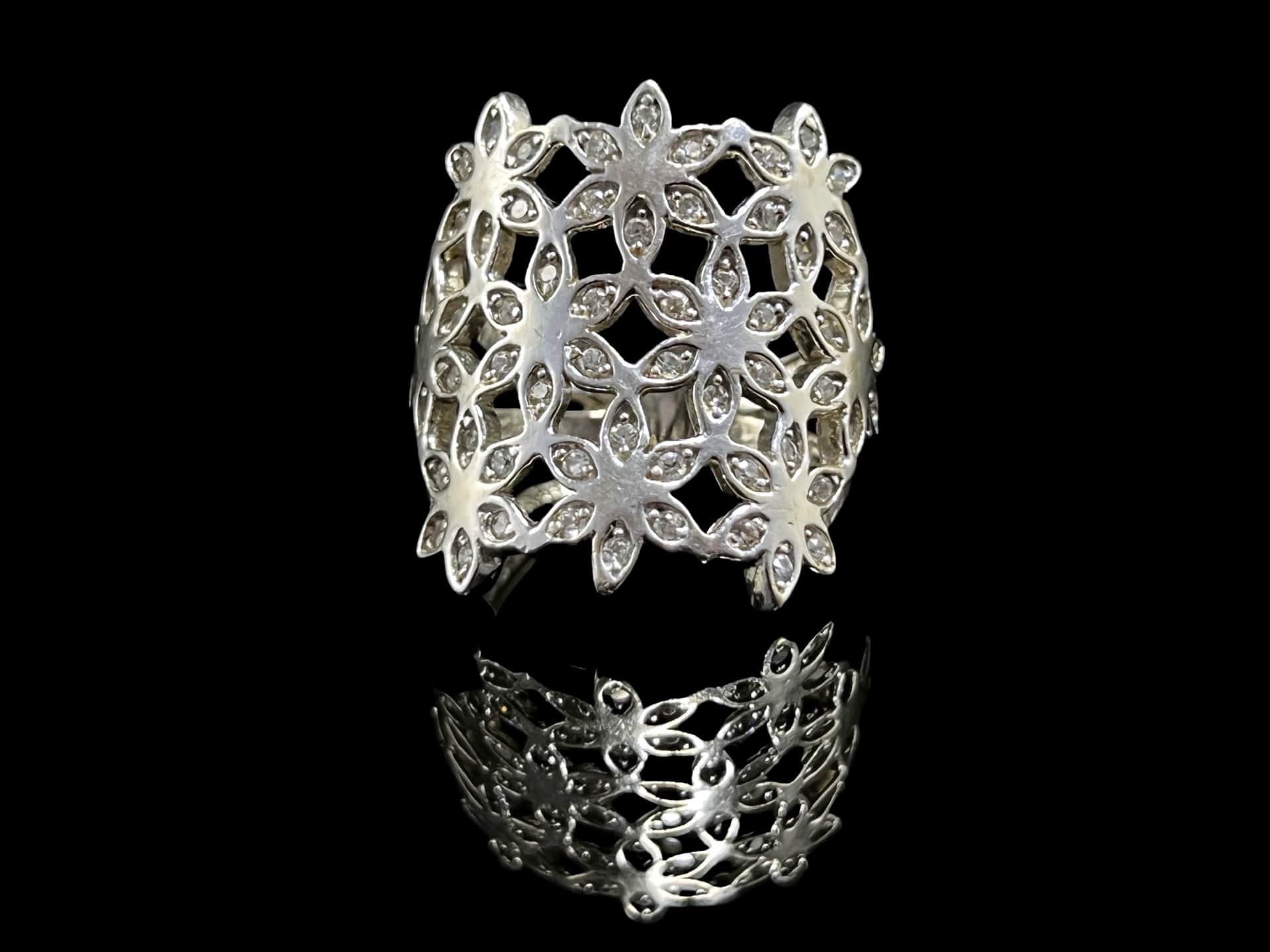 Belle 14k White Gold Filigree Ring