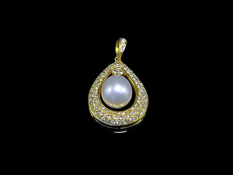 Anatole 18K Yellow Gold White South Sea Pearl Pendant