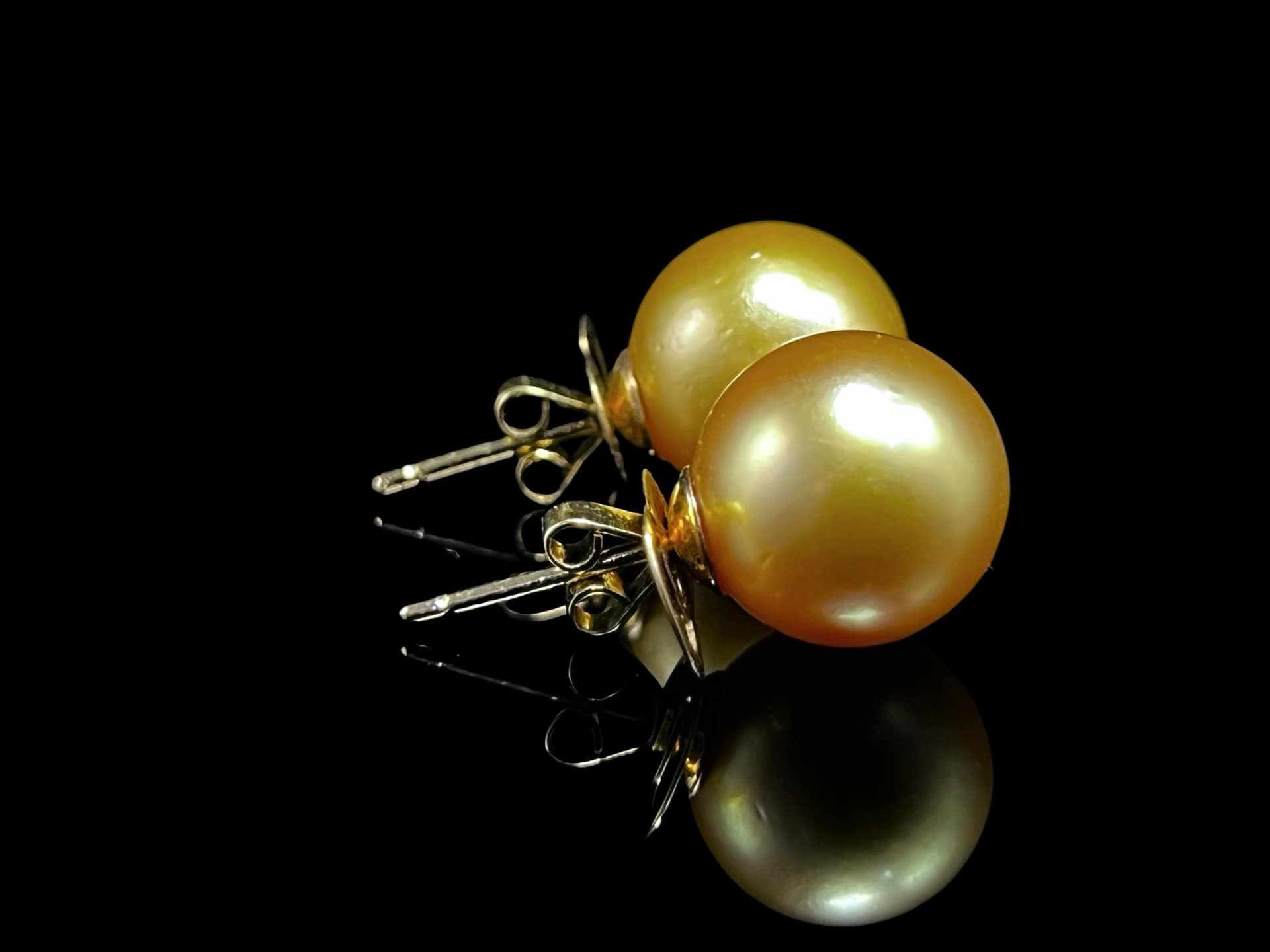 Angélique 14K Yellow Gold South Sea Pearl Stud Earrings